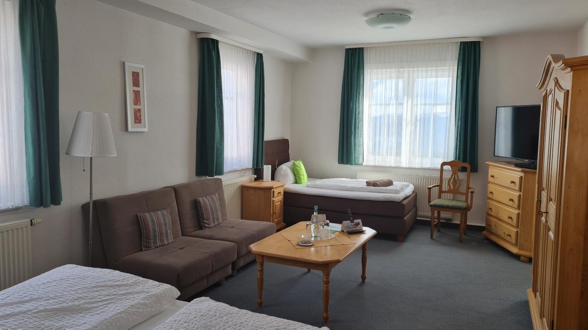 Hotel Schoene Aussicht 마써베르크 객실 사진